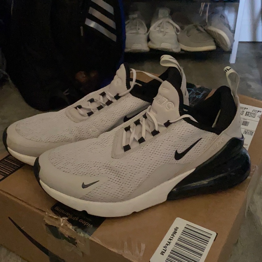 Air max shoes
